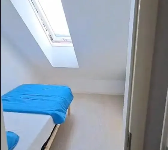 Raunheim, 2 Dachgeschoss شقة